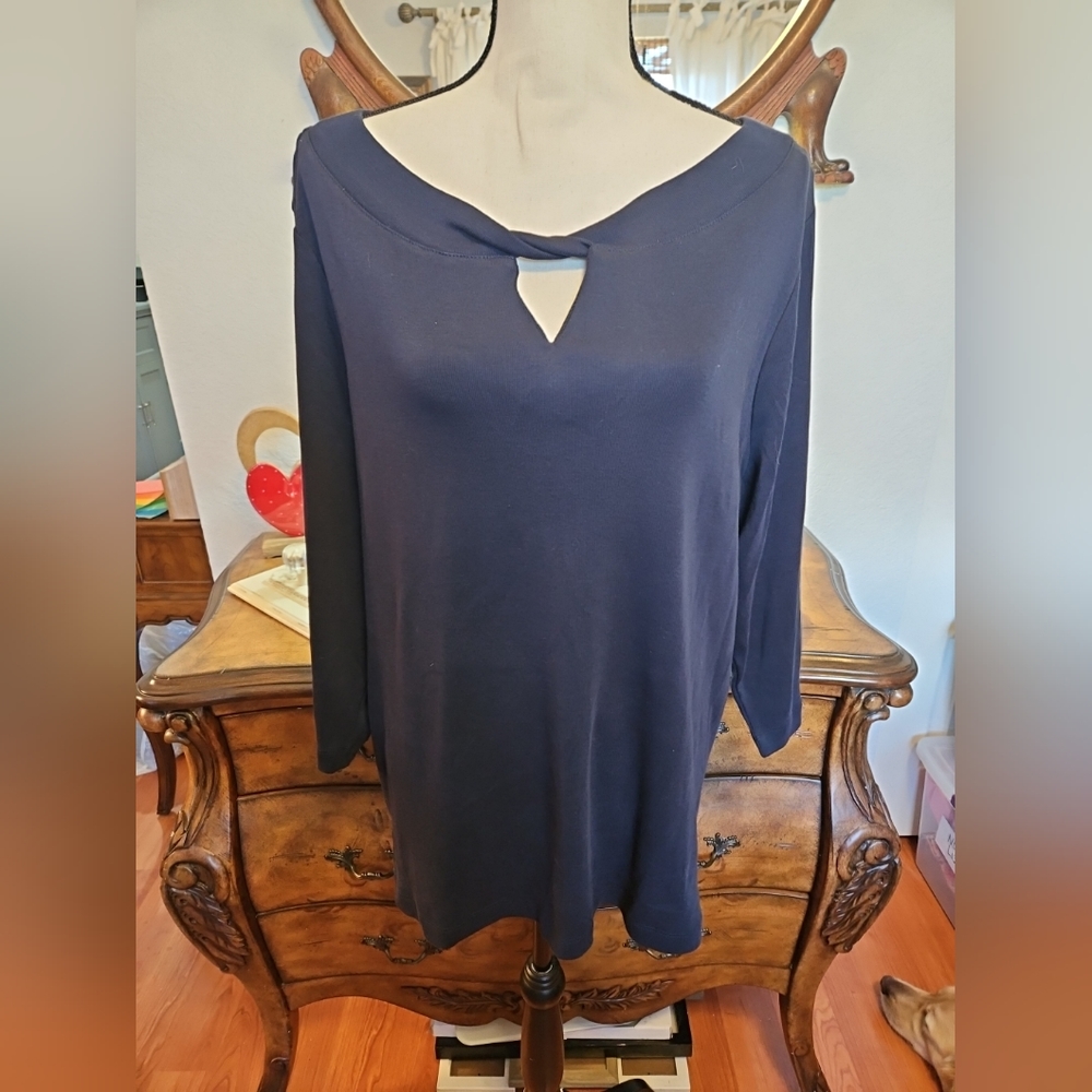 Chico's Size 3 (XL/16)Navy Blue Keyhole Top